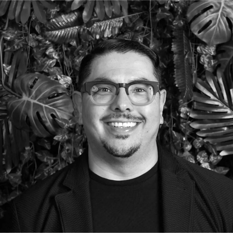 Leonardo De La Rocha - Headshot