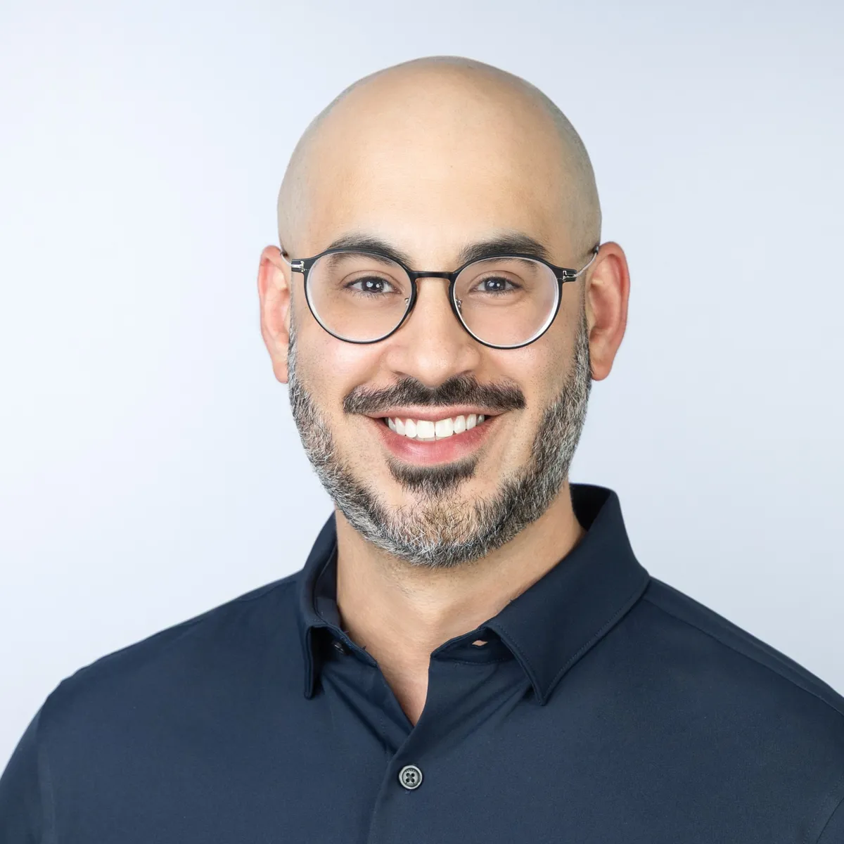 Stefan Elnabli headshot