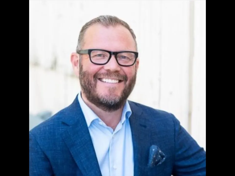 Managing Metadata for DAM in the Enterprise - 6 Sessions, 450 Hours